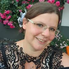 Kerzenliebhaberin Sanny