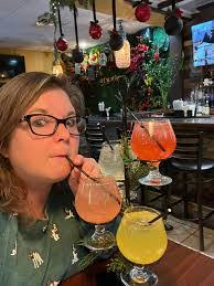 Jacqueline Schoen's Instagram, Twitter & Facebook