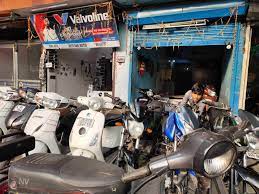 Ab sofort erhalten neukunden bei der valovis bank für die positive beantragung einer prepaid mastercard swing oder premium mastercard ein kostenloses jahresabo der grazia im wert von. Gagan Motors And Properties Rohini Sector 3 Second Hand Car Dealers In Delhi Justdial