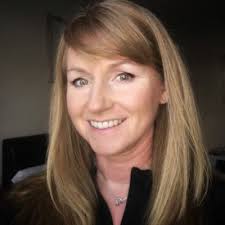 JUNE LLOYD (@junelloyd)