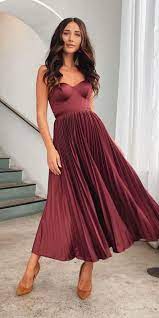 18 Chic Summer Wedding Guest Dresses Wedding Dresses Guide Wedding Guest Dress Summer Wedding Attire Guest Fall Wedding Guest Dress