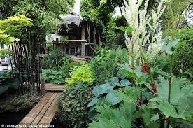 From stunning garden buildings to plants and seeds, you'll find it all at homebase. 440 Tropical Garden Design Ideas Tropical Garden Design Tropical Garden Garden Design