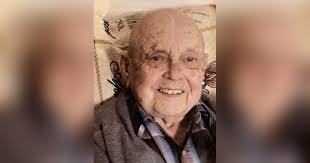 Nathaniel Davidson's Instagram, Twitter & Facebook