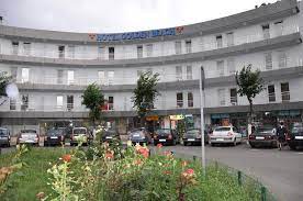 Hotelul golden beach are 6 apartamente, 15 camere duble cu pat matrimonial si 6 camere twin, insemnand un total de 60. Hotel Golden Beach Eforie Nord Updated 2021 Prices