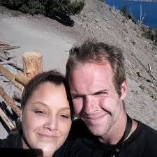 Amanda Landreth's Instagram, Twitter & Facebook