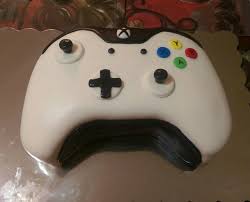 Announced in may 2013, it is the successor to xbox 360 and the third base console in the xbox series of video game. Xbox One Controller Cake Cumpleanos