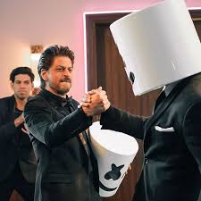 Marshmello shocks mmvas crowd by revealing he is.shawn mendes?! Marshmello Net Worth 2019 Face Revealed Networthopedia
