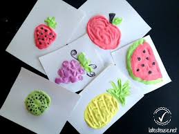 Fais Ta Peinture 3d Avec 3 Ingredients Wooloo Recipe Preschool Crafts Summer Crafts For Kids Crafts For Kids