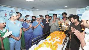 44-yr-old Woman's Organs Offer New Lease Of Life To Three