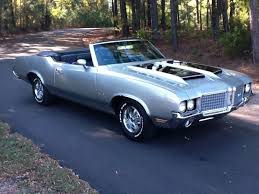 Pin By Phillip Williams On Cars I Like Old Classic Cars Dream Cars Classic Cars