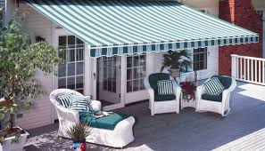 Beneficiile copertinelor retractabile pentru terasa si balcon - Optim  Construct