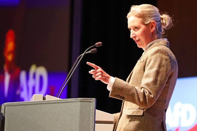 Über 1000 im Saal huldigen Alice Weidel | Staatsanzeiger BW