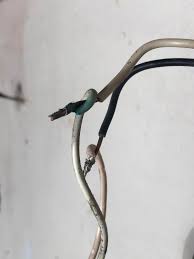 Replacing aluminum wiring requires completely removing aluminum wiring throughout the house and replacing it with copper cable (the aluminum wiring is usually just left abandoned inside the. Is This Safe Doorbell Transformer Wiring I Ve Temporarily Removed This From A Junction Box And Removed The Wire Nuts That Covered It And Found What Looks Like Stranded Aluminum Wiring On The