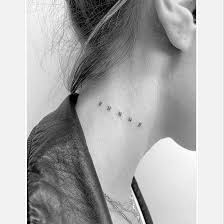 From vampire fangs to rhinestones, teens have been gluing accessories to their teeth to switch up their looks or try something new for halloween. Tattoo Trends For Fall 2019 Fine Line Tattoos Popsugar Beauty