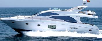Yacht Charter Dubai A 90 Foot Double Masted Yacht Designed And Commissioned Exclusively For Charter In The Dubai Water The Yac Yacht Rental Yacht Dubai Rent