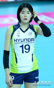 역시 배구는 단 한명의 영향력이 엄청나게 크다는걸 느낌. í¬í†  ì´ìž¬ì˜ ì´ë‹¤ì˜ ë°°êµ¬ë„ ë¯¸ëª¨ë„ ì–'ë³´ ëª»í•´ ì¡°ì„ ì¼ë³´