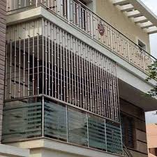 Stainless steel balcony design are used for all types of interiors as well as in outdoor locations such as gardens. Stainless Steel Balcony Grill At Rs 600 Square Feet Ss Balcony Grill Id 16969439488