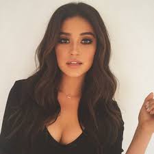 Sanah Hasan (sanahhasan)