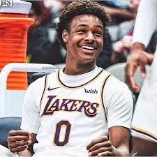Lebron james, like many other parents, gets involved during his children's sporting events. Bronny James On Instagram Whith Lebron Bronny Bronny Lebronjamesjr Sierracanyon Basketball Bronnyjames Br Bronny James Lebron James Jr Bronny James Jr