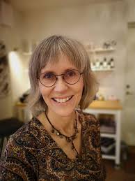 Paus Frisör & Yoga Duved