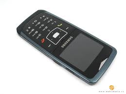 Samsung U100 review: Razor sharp ...