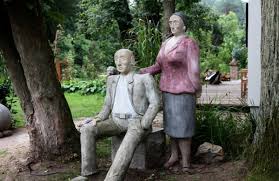 In dieser kollektion finden sie elemente, die in jedem umfeld zur echten sehenswürdigkeit werden. Landhaus Labes Beton Skulpturen