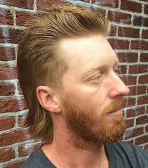 Discover the 15 most popular hairstyles and haircuts for women in 2021! Mullet Haircuts Party In The Back Business In The Front