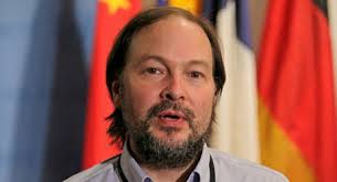 Why independent reporter Matthew Russell Lee annoys Voice of America?