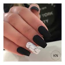 10 diseños de uñas blancas que querrás tener ahora mismo. Pin De Fabiola Russo En Unas Manicura De Unas Unas Postizas De Gel Manicura Para Unas Cortas