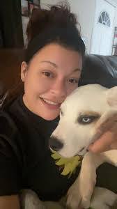 Danielle Murdoch's Instagram, Twitter & Facebook