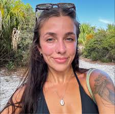 Lost car key found at library outside