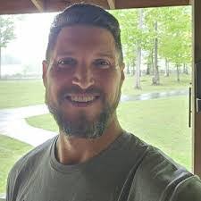 Nathaniel Shine's Instagram, Twitter & Facebook