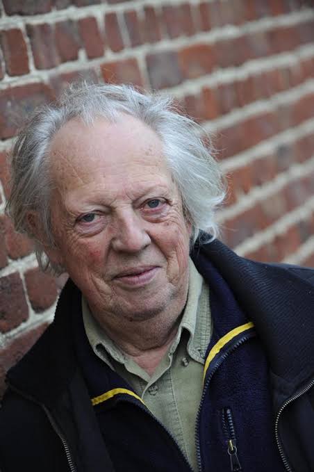 L'écrivain belge Raoul Vaneigem, insurgé lyrique contre la société  marchande, est mort