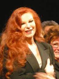 With more than 400 scores for cinema and television, as well as more than 100 classical works, morricone is widely considered as one of the most prolific and greatest film composers of all time. Milva Biografia Maria Ilva Biolcati In Arte Milva