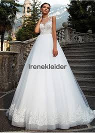 Das brautkleid stellt für die meisten damen eines der wichtigsten kleidungsstücke in ihrem leben dar. Brautkleider Madchen Mela Brautkleider Liverpool Verkauf Hochzeitsseite