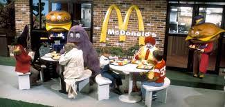 It did this by changing the way that a hamburger shop operated. Mcdonald S Restaurants Then And Now
