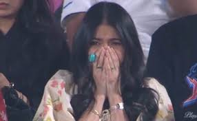 Anushka Sharma Was Spotted Wearing A Unique Finger Accessory At RCB Vs GT Match. What It Was