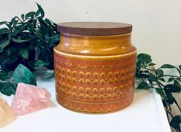vintage hornsea saffron pottery