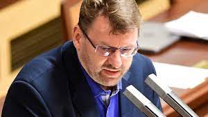 Lubomír volný se v noční debatě na čt24 bil jako lev. Volny Nebudu Opakovat Chyby Kolegu Kteri Dodrzuji Opatreni Cnn Prima News