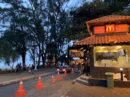 Plan your trip to kuantan. Trip Cuti Sekolah Pantai Teluk Cempedak Kuantan Pahang Athirahassin