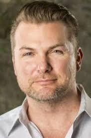 Peter Riggs's Instagram, Twitter & Facebook