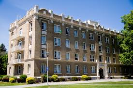 Learn what college dorm life is all about at gonzaga university. Priest Continues To Lead Mass For Gu Dorm Residents Spokanefavs