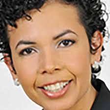 Flora Castillo's Instagram, Twitter & Facebook