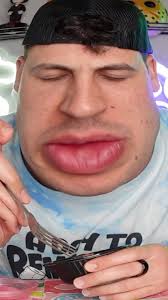 Five Nights At Freddy's Cupcake Popeyes Review! 😅 #fivenightsatfreddys  #popeyes