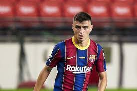 Pedri is a wonderfully technical player with the ball at his feet, and can play. Ronald Koeman Praises The Potential Of Barcelona Teenager Pedri Football Espana
