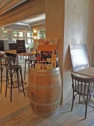 Villa provides easy access to nearby locations as la timone metro station, la canebiere and castellane metro station. Villa M L Entree Picture Of Villa M Plan De Cuques Tripadvisor