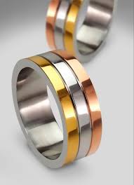 The cost, the composition, appearance and weight. Differences Between Platinum White Gold Yellow Gold Rose Gold Opulent Jewelers Luxury Fashion Designer Jewelry Blog