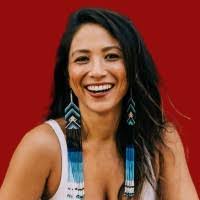 Lee Noto's Instagram, Twitter & Facebook