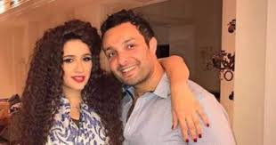 صدرها كبير وممتع وتبرز جماله في الكثير من المشاهد و الظهور خارج إطار الأعمال الفنية. ÙŠØ§Ø³Ù…ÙŠÙ† Ø¹Ø¨Ø¯ Ø§Ù„Ø¹Ø²ÙŠØ² ØªÙ†Ø´Ø± ØµÙˆØ±Ø© Ù…Ø¹ Ø´Ù‚ÙŠÙ‚Ù‡Ø§ Ø¹Ø¨Ø± Ø§Ù†Ø³ØªØ¬Ø±Ø§Ù… Ø§Ù„ÙŠÙˆÙ… Ø§Ù„Ø³Ø§Ø¨Ø¹