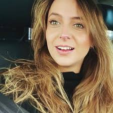 Miranda Robinson Email & Phone Number